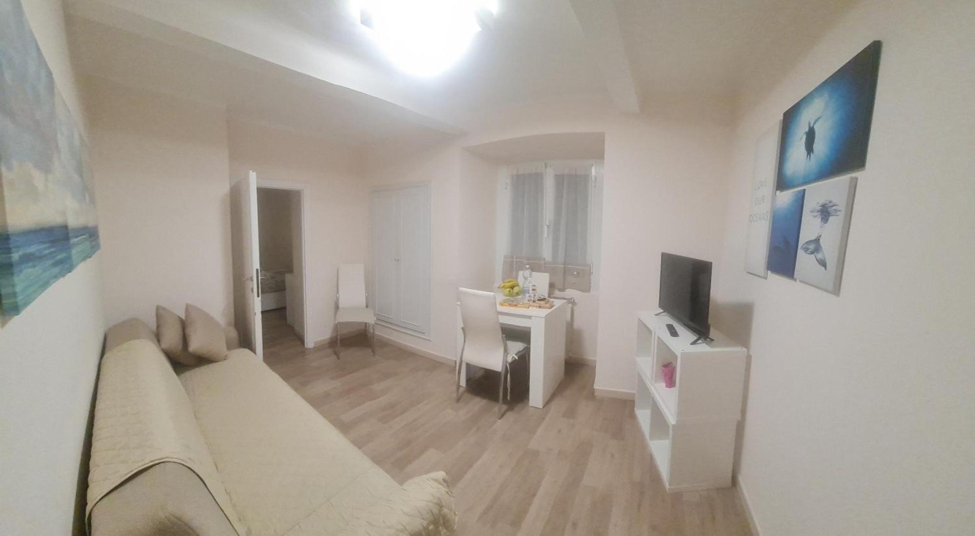 Trilocale Nel Centro Di Sampierdarena Lägenhet Genua Exteriör bild